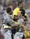 Nos p�naltis, Brasil vence Uruguai e vai � decis�o